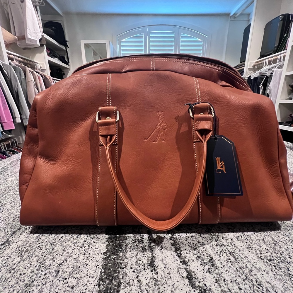 Luxurious Tan Leather Duffel Bag for Men